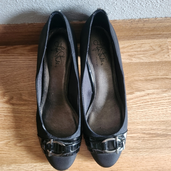 LifeStride Elegant Black Women's Shoes - Picture 10 of 12